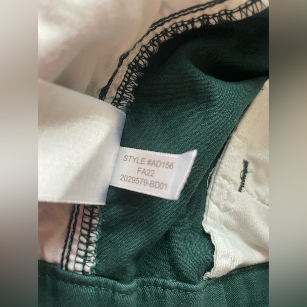 J.Crew Women High Rise Girlfriend Chino Green Straight Pants Size 4 - Picture 8 of 8